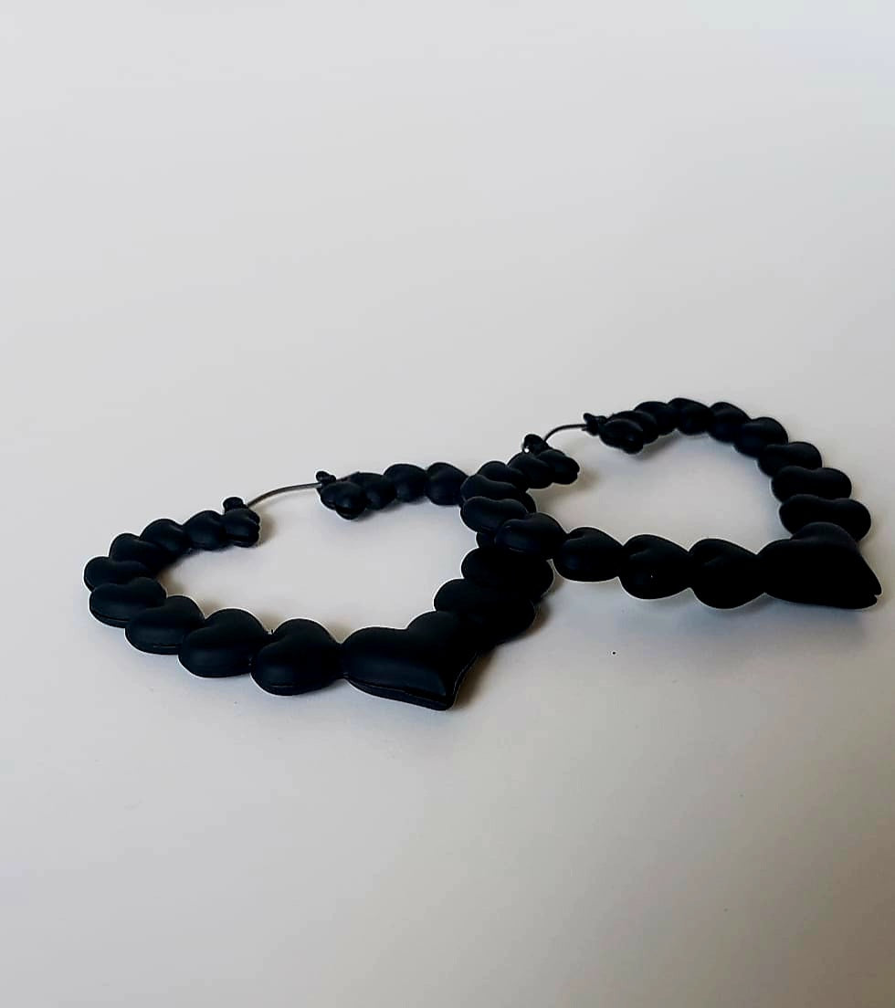 Black Heart Shaped Hoop Earrings- Gold-plated
