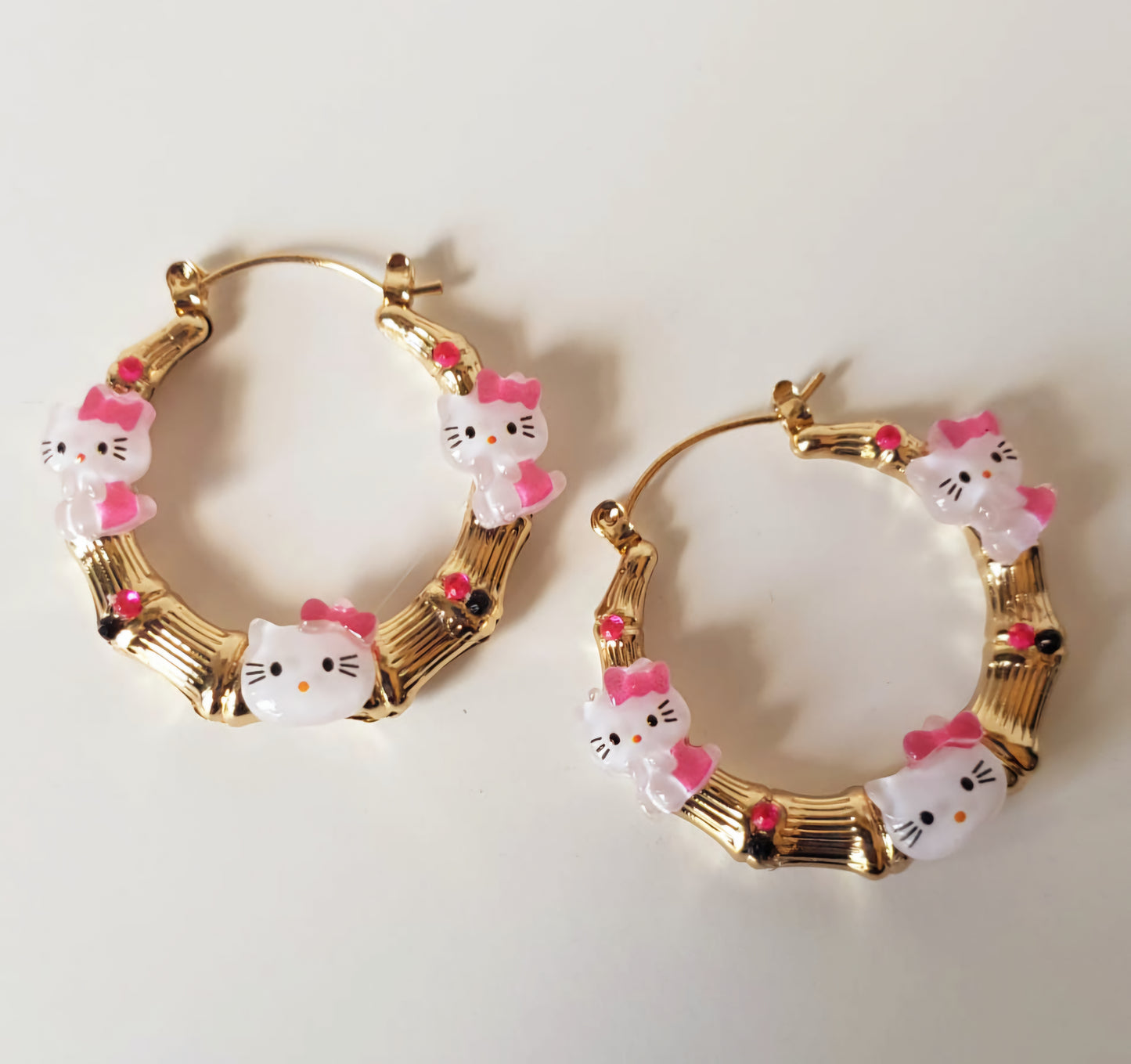 Gold-plated Hoop Earrings HK with charms