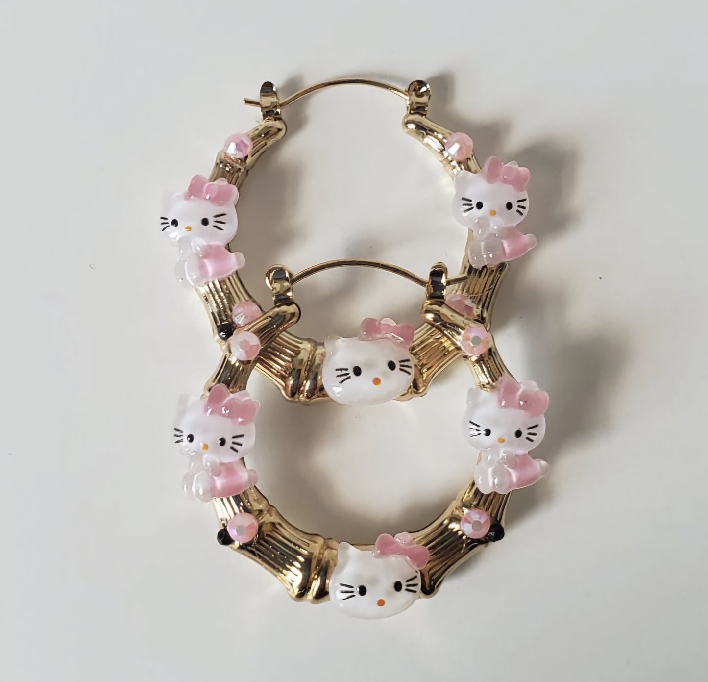 Gold-plated Hoop Earrings HK with Charms