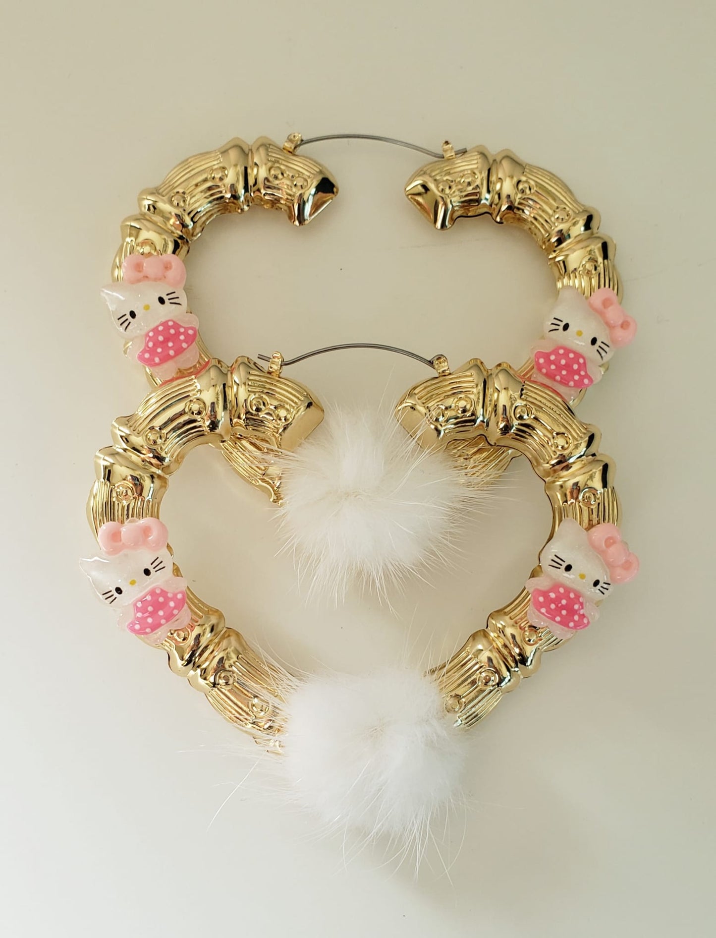 Gold-plated Hoop Earrings Heart Shaped HK with Fur