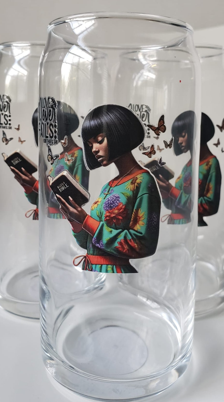 Glass Cup 20oz without lid or straw- His Love Never Fails- Black Girl Reading Bible
